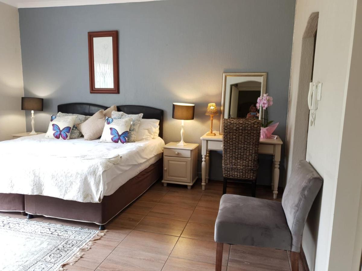 Matina Guest House Йоханнесбург Экстерьер фото
